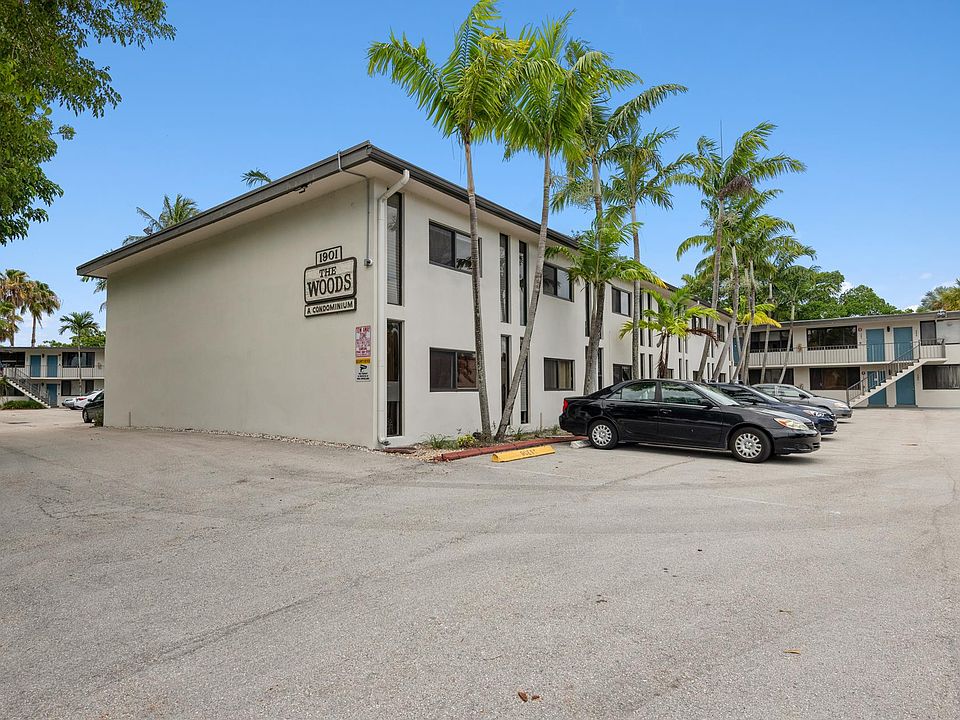 1st image of 1901 N Andrews Ave APT 102
