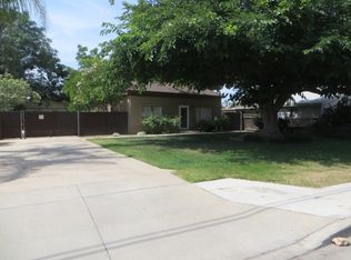 131 W Alluvial Ave, Pinedale, CA 93650
