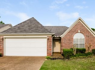 1090 Jessica Lauren Dr, Cordova, TN 38018