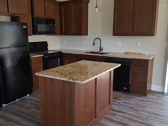 Kitchen island