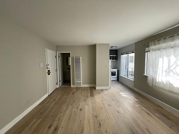 5th image of 1359 10th Ave APT 2