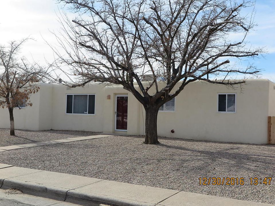 1st image of 3301 Alvarado Dr NE