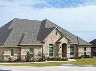 1067 Dominique Dr, Weatherford, TX 76087