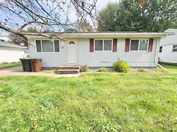 3329 Oakland St, Eau Claire, WI 54703