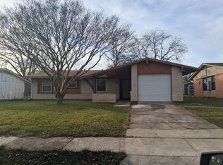 3611 Palm Dr, Mesquite, TX
