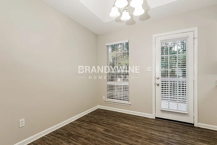 5248 Katherine Village Dr — Photo 6