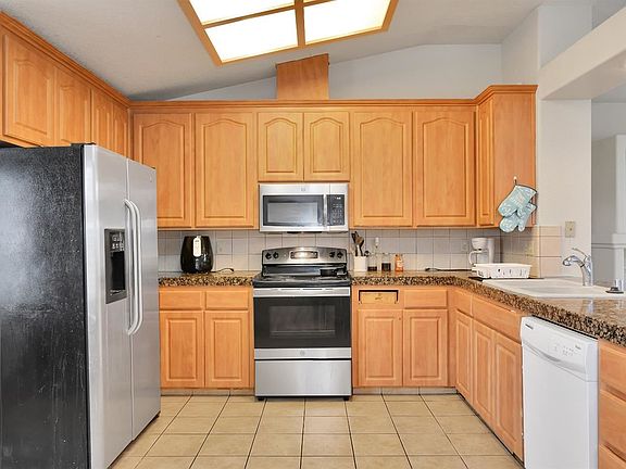 5th image of 6119 Kasper Dr