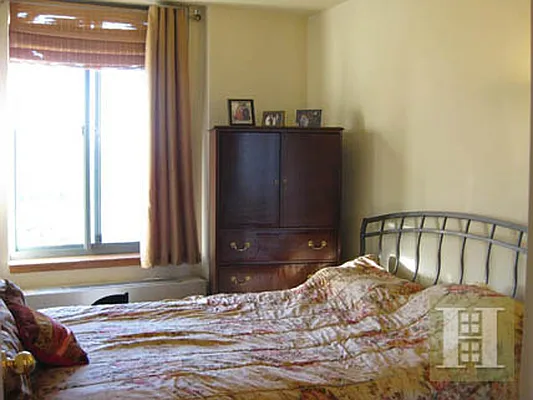 Rented by Halstead Real Estate | media 23