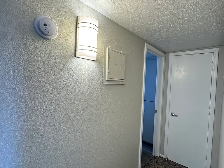 403 Aztec Rd NW #3AR — Photo 9
