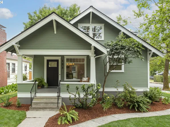 123 W 32nd St, Vancouver, WA 98660