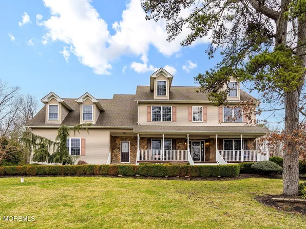 6 Topaz Drive, Jackson, NJ 08527