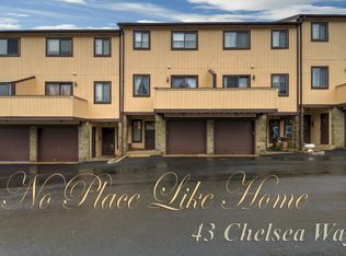 43 Chelsea Way, Bridgewater, NJ 08807