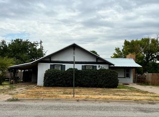 211 Watts Ave, Ralls, TX 79357