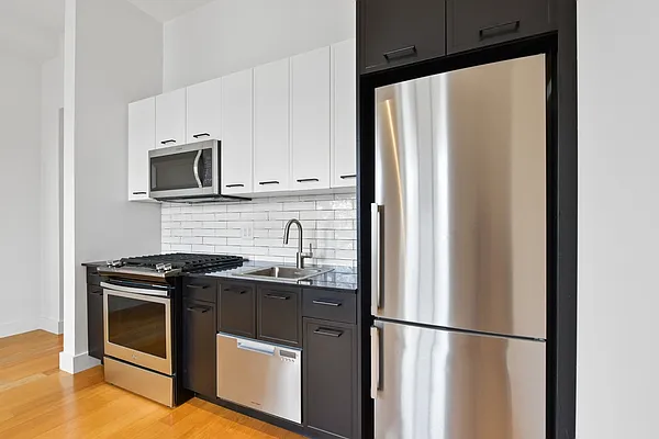 Rented by Pinnacle City Living | media 25