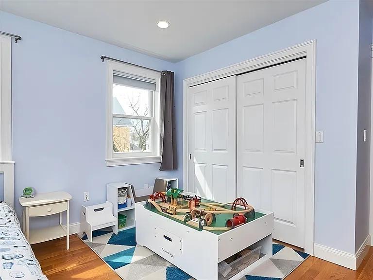 2 Michael St — Photo 19