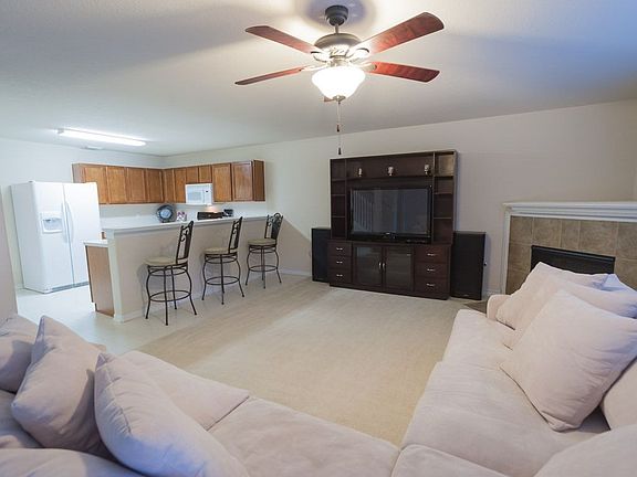 4th image of 20918 Fox Trot Ct