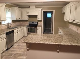 3015 Davis Rd, Westlake, LA 70669