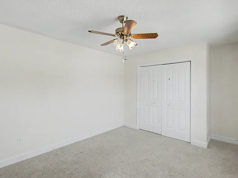 965 Meloney Dr — Photo 22