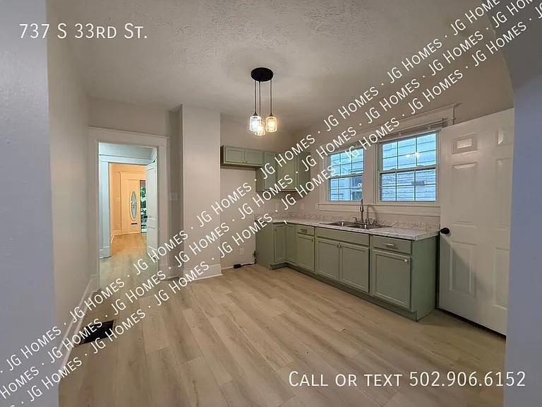 737 S 33rd St — Photo 10
