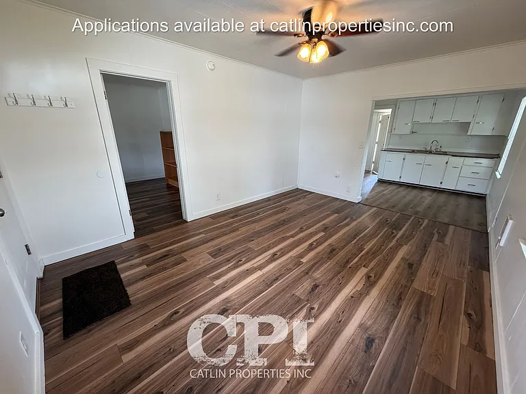 269 22nd Ave — Photo 2