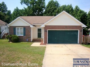 5748 Randleman St, Fayetteville, NC 28304
