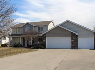 817 NE Michael Dr, Ankeny, IA 50021