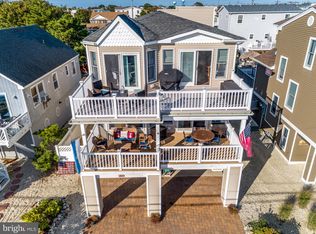 209 W 6th St, Ship Bottom, NJ 08008