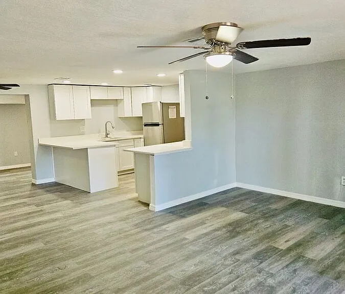 5712 Bay Blvd — Photo 23