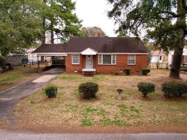 1738 Jasper St., Georgetown, SC 29440