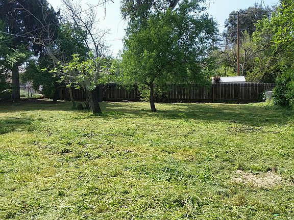 4th image of 1227 Buena Vista Ave #0