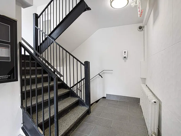 9 Stag Hill Dr — Photo 14