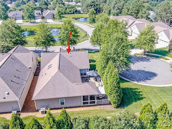 4th image of 147 Brawley Point Cir