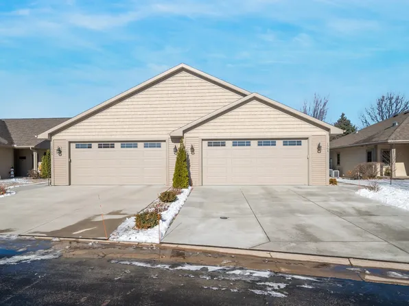 1564 Stanton Cir, Appleton, WI 54915