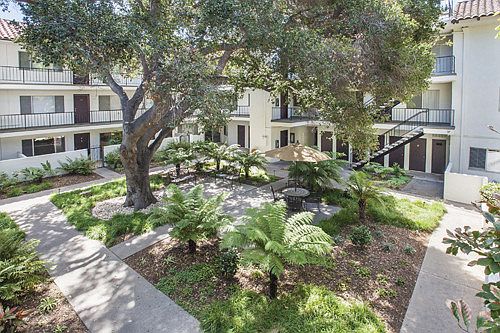 2nd image of 1701 Anacapa Street #6