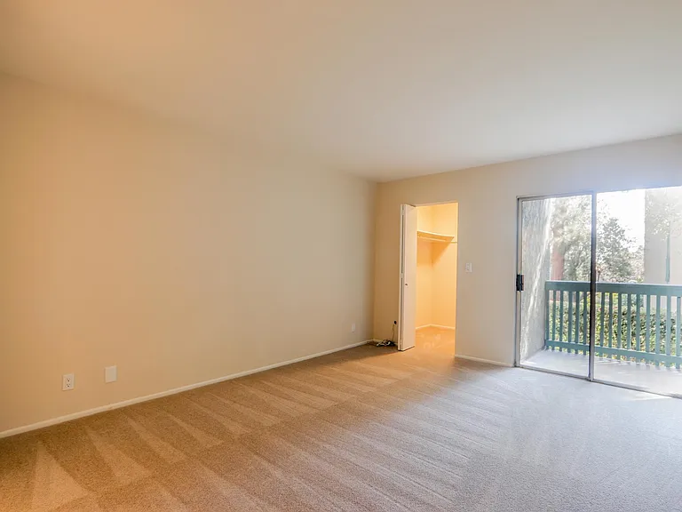 564 N Bellflower Blvd #108 — Photo 13