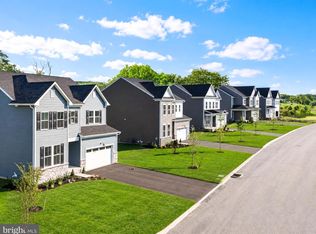24 Steiner Way, Perkiomenville, PA 18074
