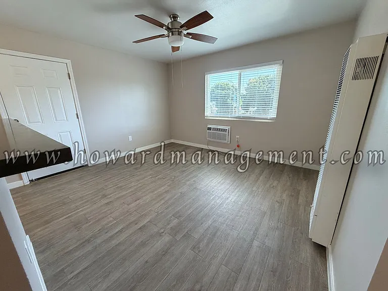 11415VE — Photo 3