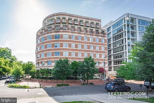 1275 25th St NW Photo 1