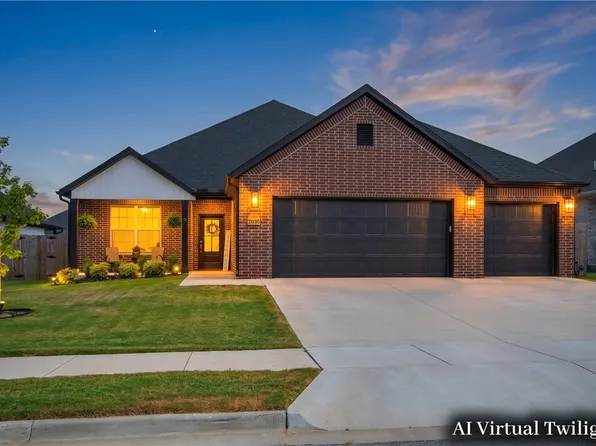 2030 Larry Ln, Bentonville, AR 72713