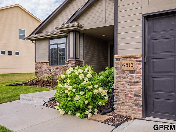 4th image of 6812 Park Crest Dr