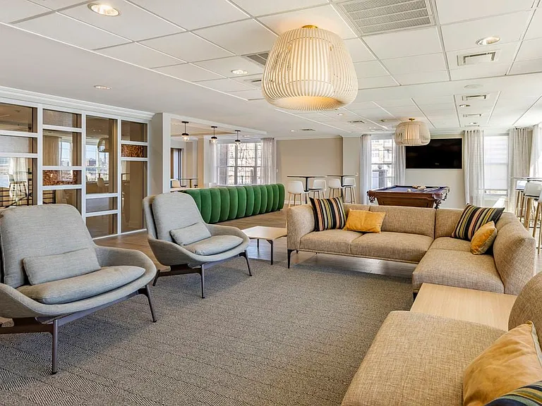 Resident lounge