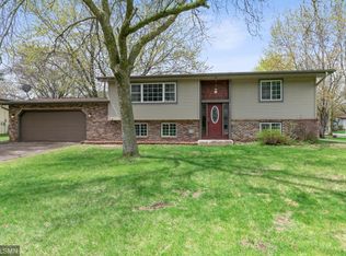 8033 Edgewood Ave N, Brooklyn Park, MN 55445