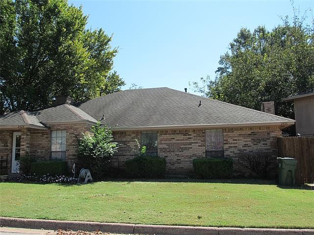 1st image of 2426 Kingsford Ct