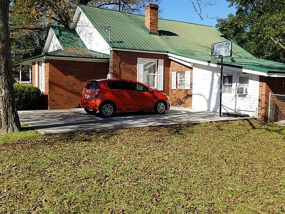 4th image of 1160 Cypress St