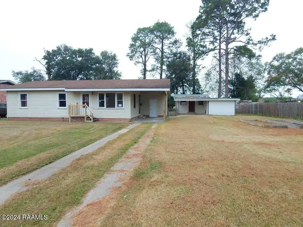 922 E Nezpique St, Jennings, LA 70546