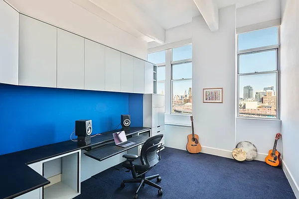 Sold by Compass | media 8