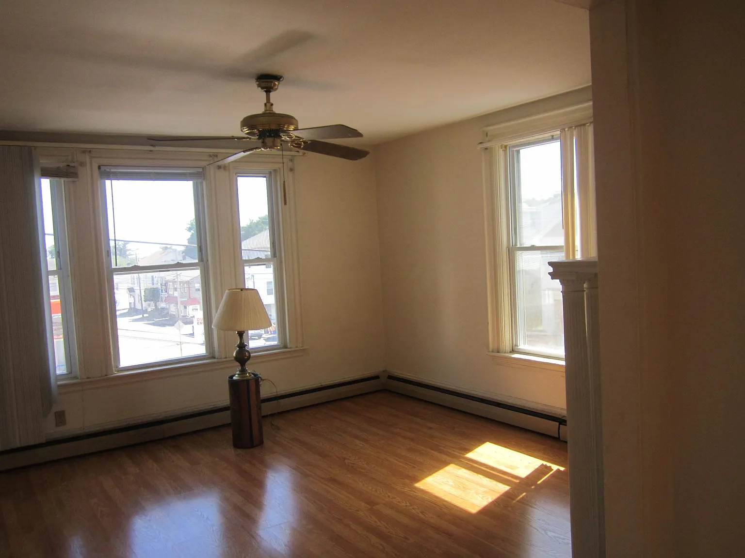 4 Prospect St — Photo 4