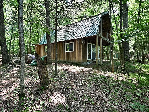 2nd image of 1339 S Lake Drive