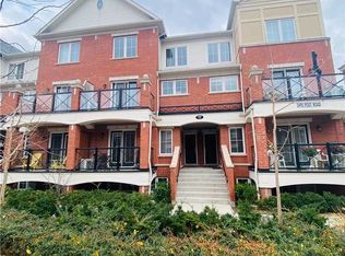 2492 Post Rd #6, Oakville, ON L6H0K1
