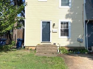 3100 Montrose Ave, Alexandria, VA 22305